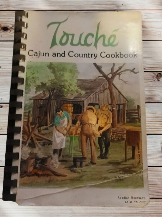 Vintage 1977 Recipe Book TOUCHE CAJUN AND COUNTRY COOKBOOK - Al Touche - Picture 1 of 4